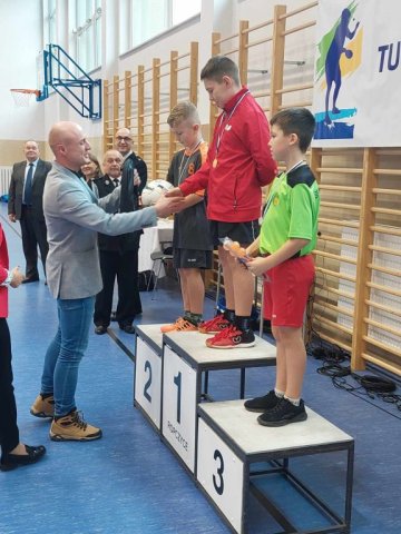 b_1024_768_0_00_images_2023_2024_WF_Turniej_ping_427905487_858312459430037_1398821529329036915_n